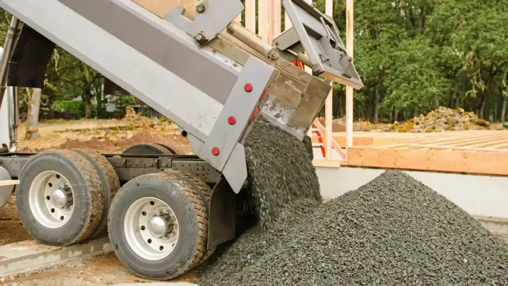 محل ومبسط بيع وتوريد كنكري وبحص في الدمام والمنطقة الشرقية